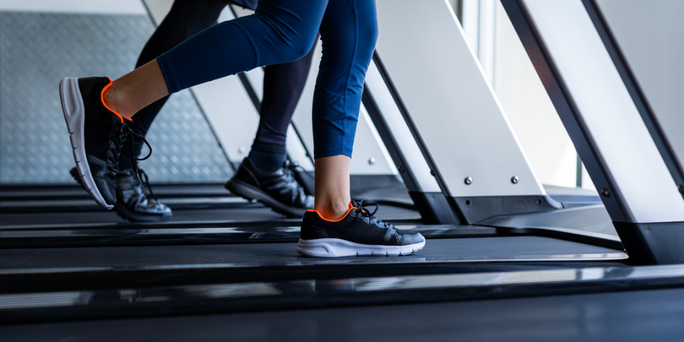 メッセージ配信で退会率が半分以下に減少