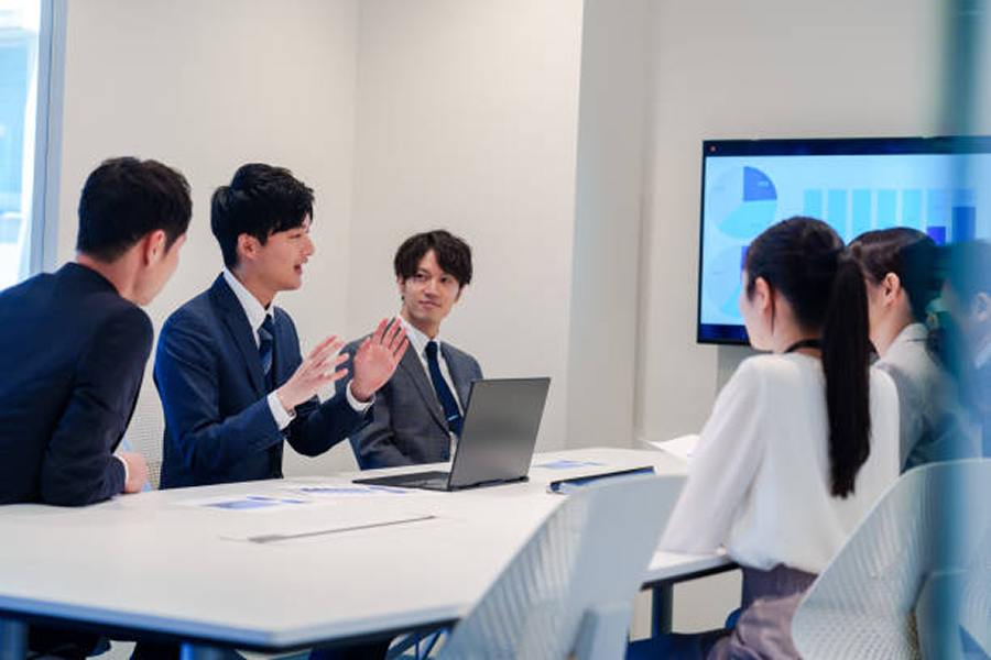 "怖い"から"行きたい"へ。SNSで自由診療の売上が150%増を達成した歯科クリニックの信頼構築術